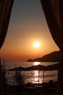 Rapos Resort Hotel
