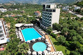 Rapos Resort Hotel