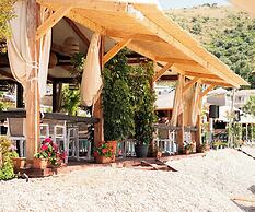 Rapos Resort Hotel
