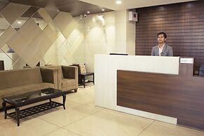 JB Skyhilton Inn