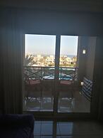 Sea view apartment with private beach