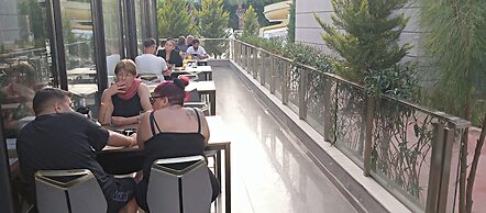 Dionisus Hotel