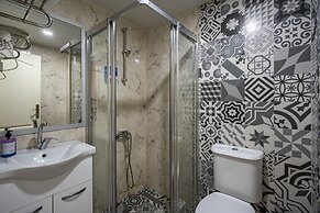 Dionisus Hotel