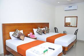 Hotel NNP Grand
