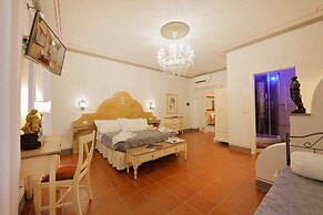 Palazzo Mari Suite & Rooms