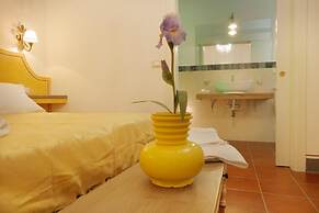 Palazzo Mari Suite & Rooms
