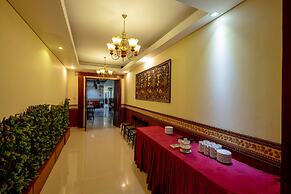 Red Chilies Hotel