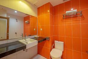 Red Chilies Hotel