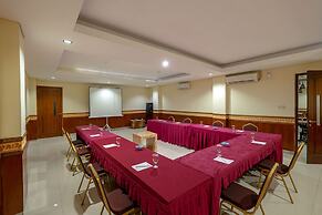 Red Chilies Hotel