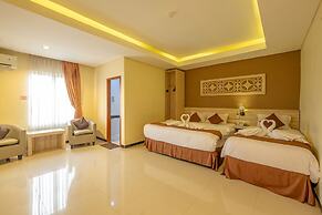 Red Chilies Hotel