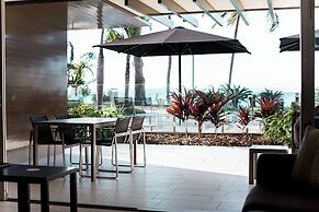 Seahaven Noosa Beachfront Resort
