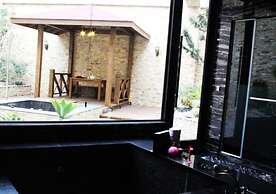 Yin Shui Han Motel