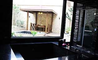 Yin Shui Han Motel
