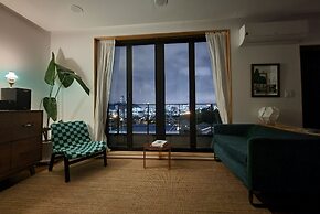 Naksan Balcony