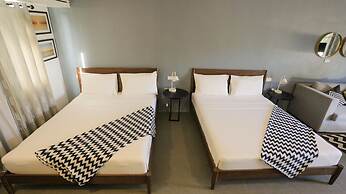 Treetop Suites