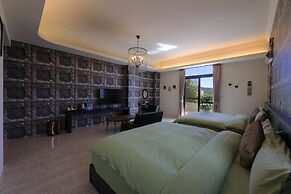 Floral Land B&B