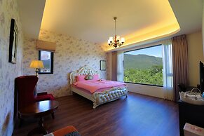 Floral Land B&B