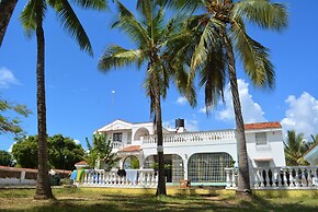 Tulia House - Hostel