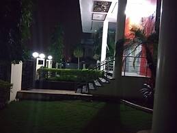 JK Rooms 122 Shaheen Lodging & Boarding