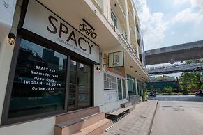 Spacy BKK
