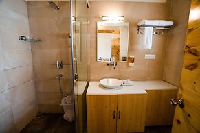 The Alpine Chalet Resort