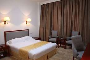 soluxe club nairobi