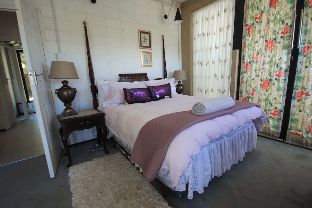 The Advocate Suites