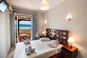 Irini SeaSide Studios