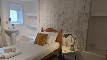 Dover Town Rooms