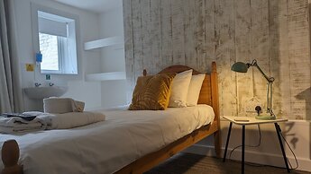 Dover Town Rooms