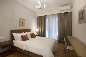 Koukaki Deluxe Apt at Syggrou-Fix