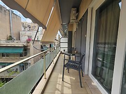 Homely Stay at Acropolis Museum