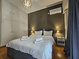 Homely Stay at Acropolis Museum