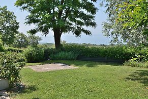 Residence Ai Vigneti With Pool