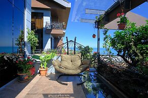 Peerless Villas Hotel