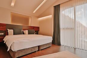 Peerless Villas Hotel