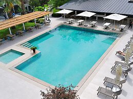 Dorman Suites Hotel