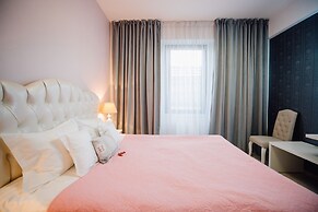 Evianne Boutique Hotel