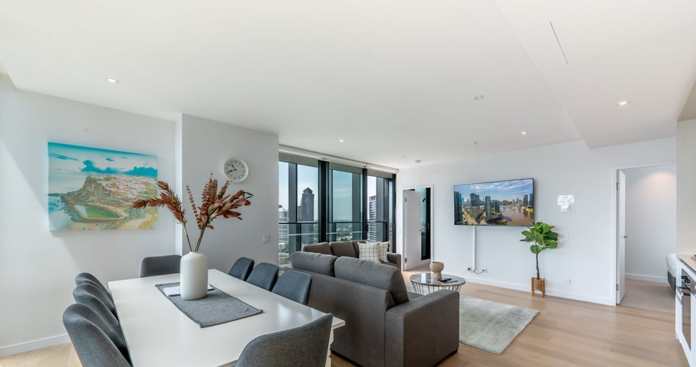 Melbourne Private Apartments - Collins Wharf Waterfront, Docklands