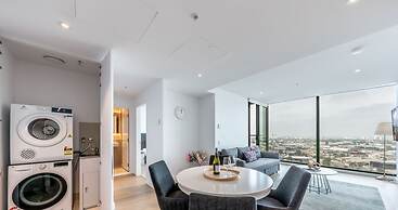 Melbourne Private Apartments - Collins Wharf Waterfront, Docklands
