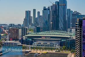 Melbourne Private Apartments - Collins Wharf Waterfront, Docklands