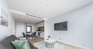 Melbourne Private Apartments - Collins Wharf Waterfront, Docklands
