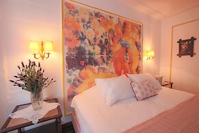 Moshinos Otel