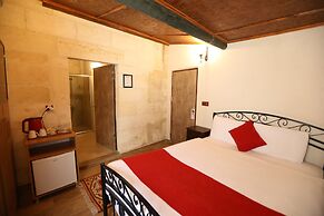 Orion Cave Hotel
