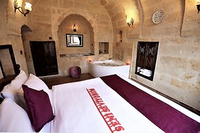 Orion Cave Hotel