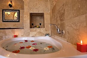 Orion Cave Hotel