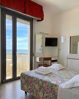 Hotel Columbia Frontemare