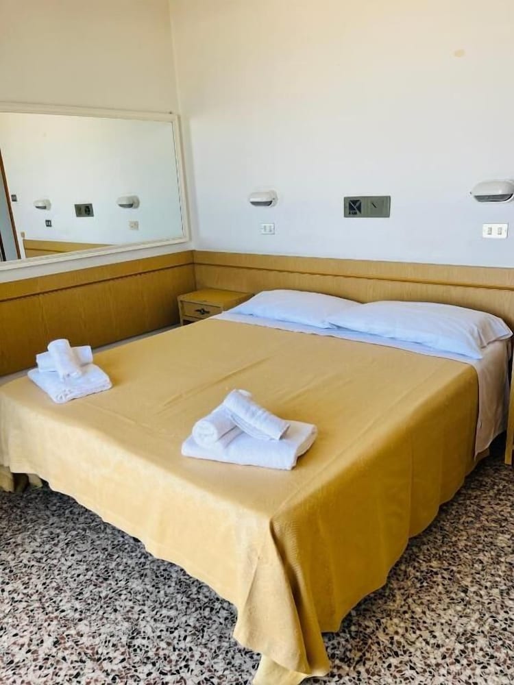 Hotel Columbia Frontemare