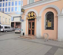 Little Hotel - Hostel