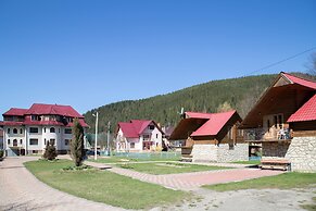 Cotteges Dzherelo